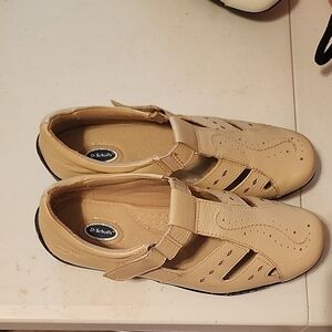 Dr. Scholl's Tan Men's Shoes NWOT